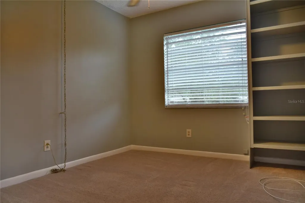 10002 Turkey Trot Place Tampa FL 33637