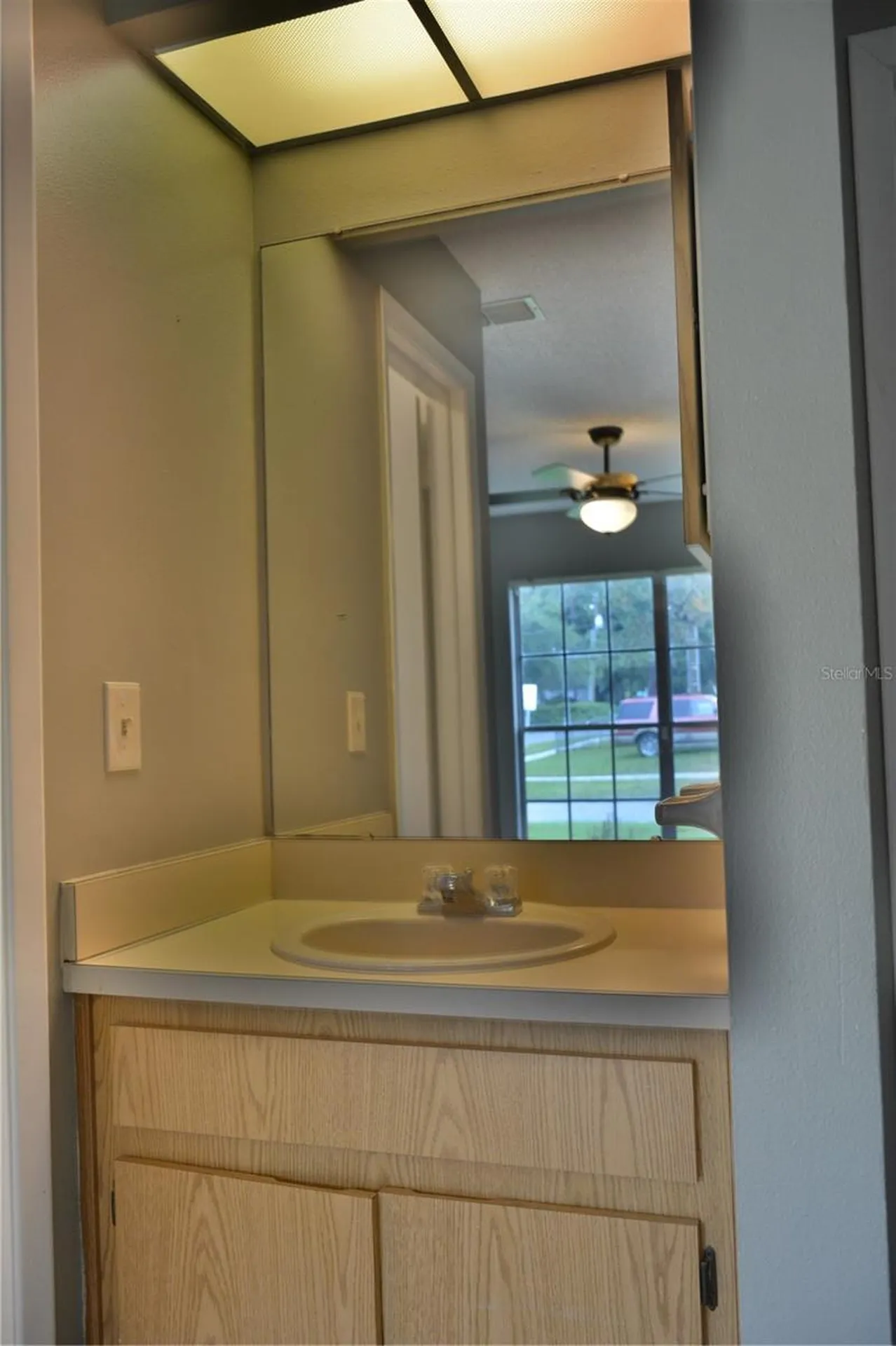 10002 Turkey Trot Place Tampa FL 33637