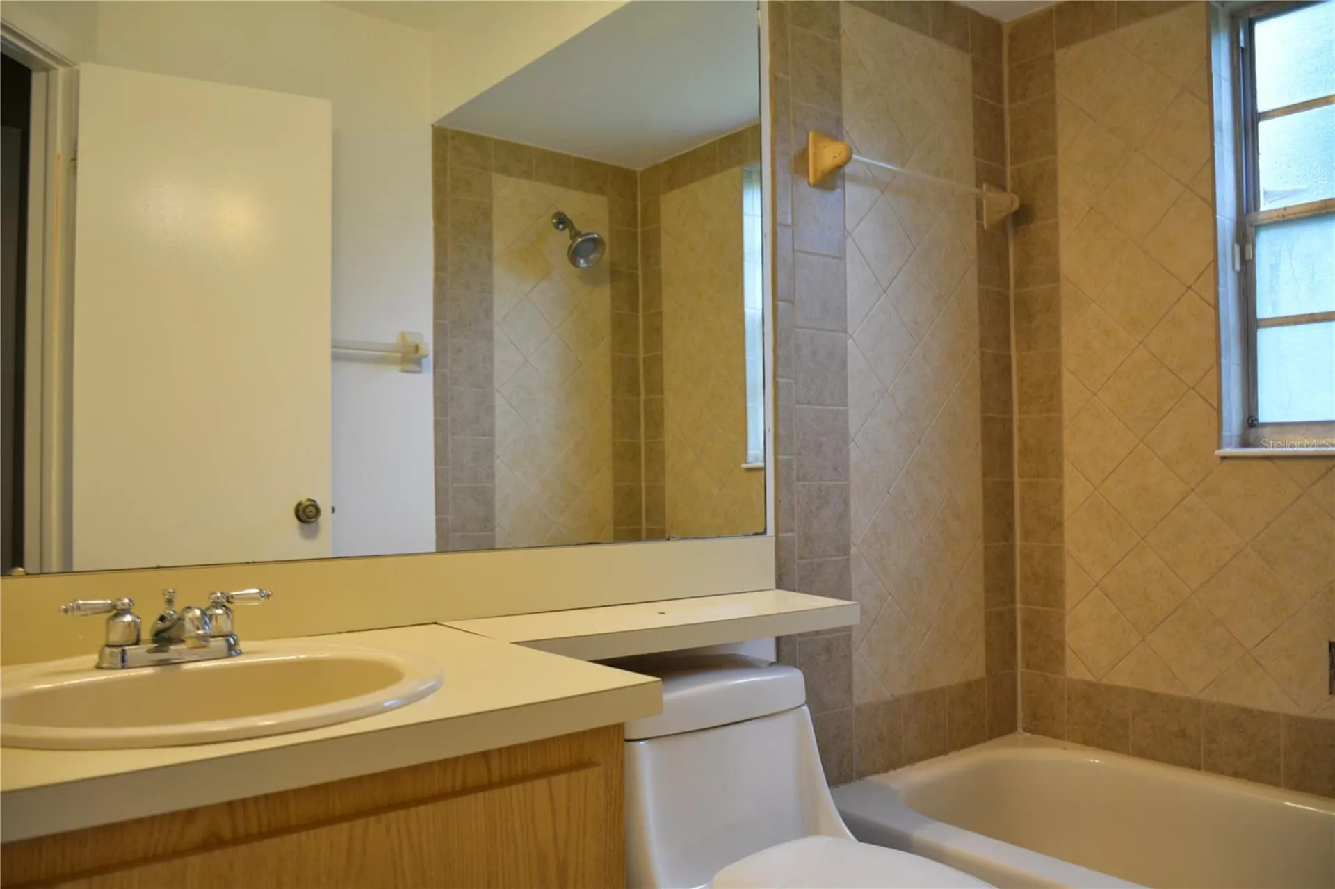10002 Turkey Trot Place Tampa FL 33637