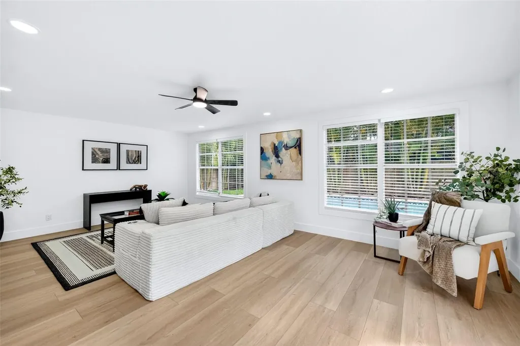 4912 W Dryad Street Tampa FL 33629