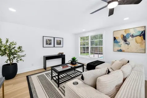 4912 W Dryad Street Tampa FL 33629