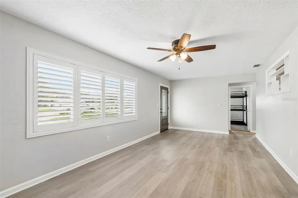 11490 59th Terrace Seminole FL 33772