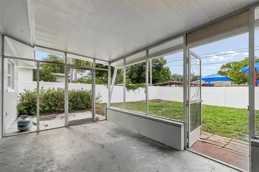 11490 59th Terrace Seminole FL 33772