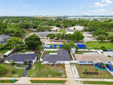 11490 59th Terrace Seminole FL 33772