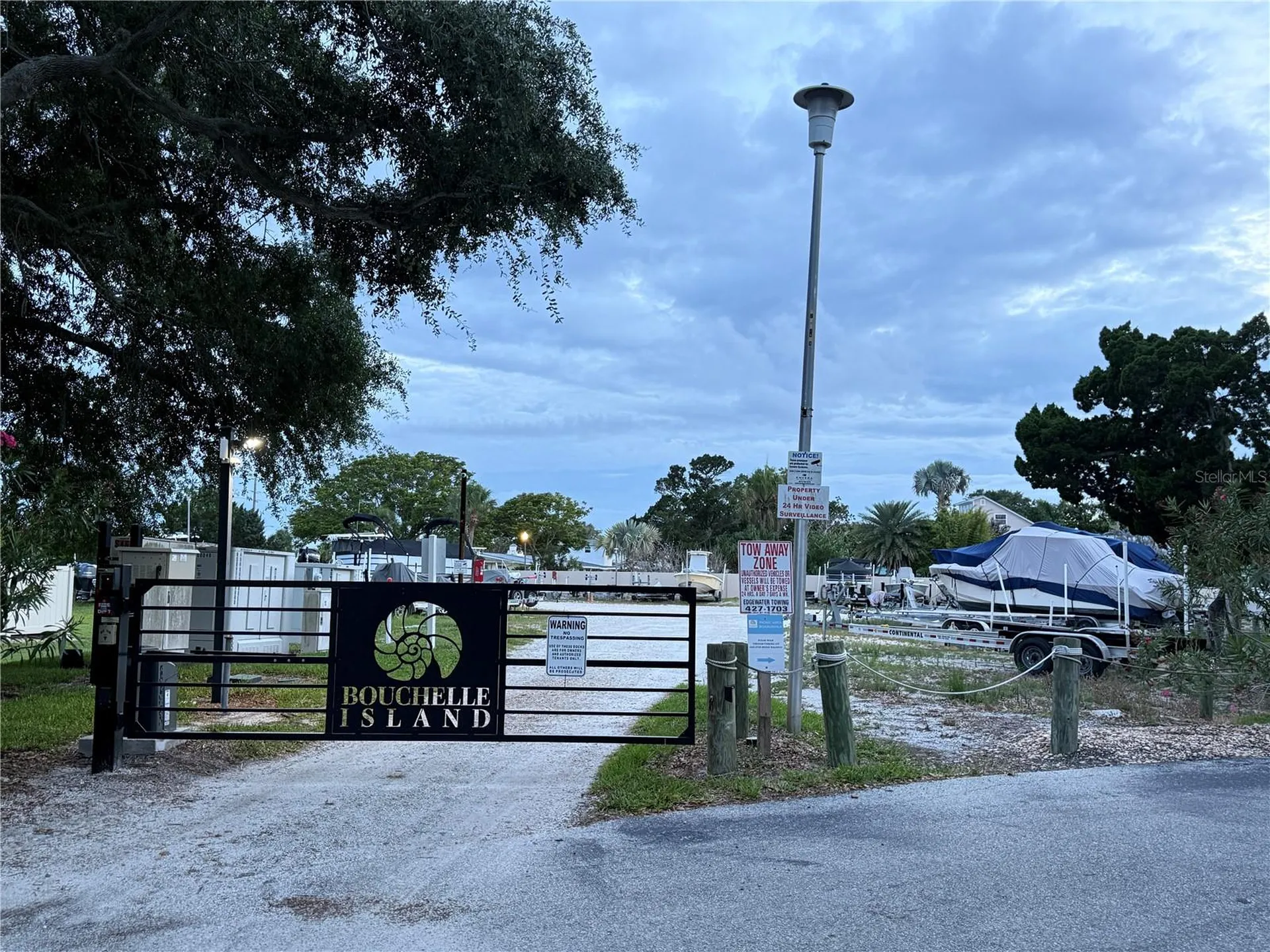 407 Bouchelle Drive New Smyrna Beach FL 32169