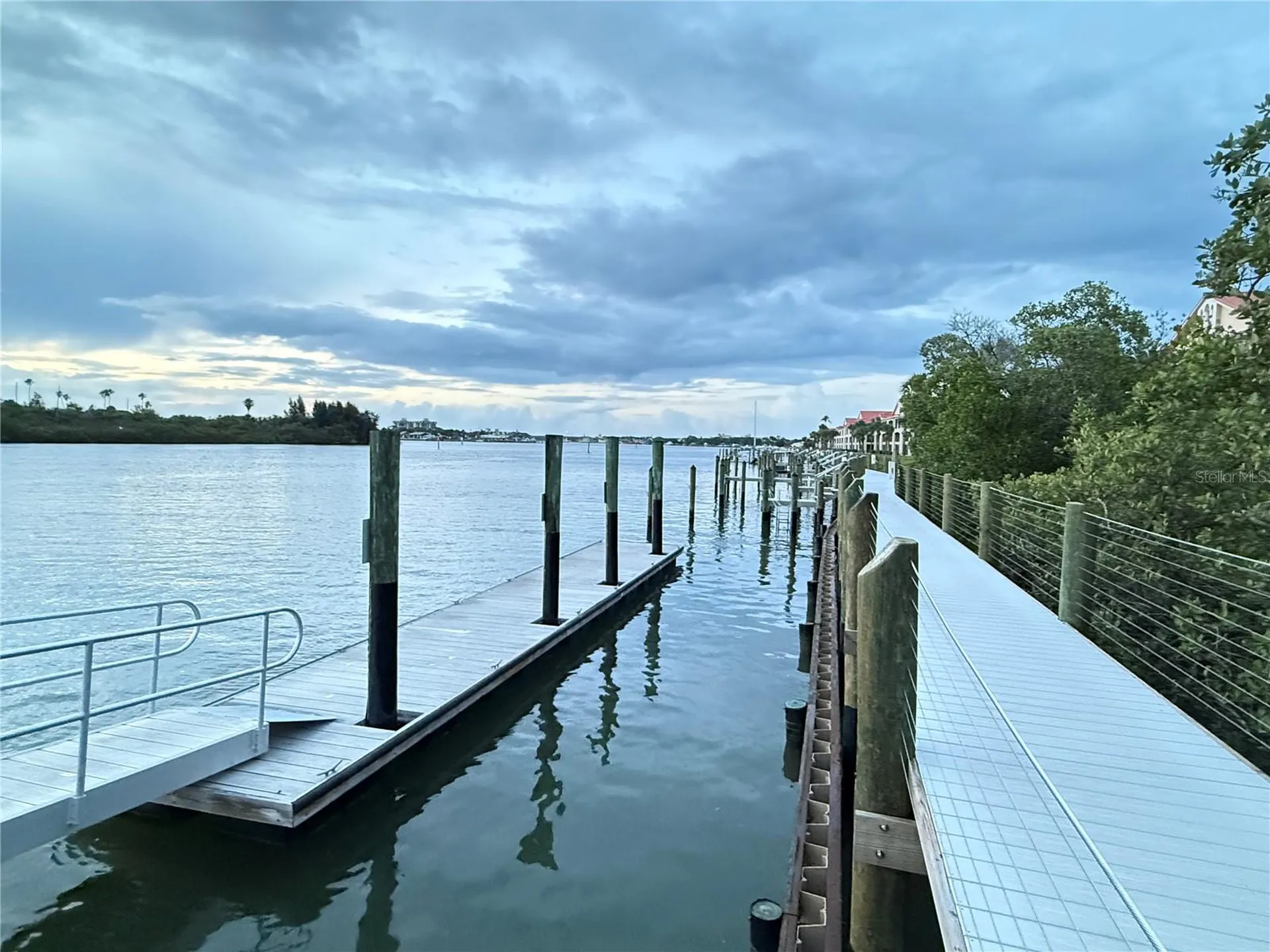 407 Bouchelle Drive New Smyrna Beach FL 32169
