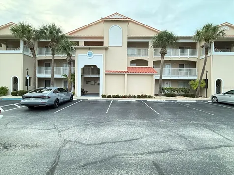 407 Bouchelle Drive New Smyrna Beach FL 32169