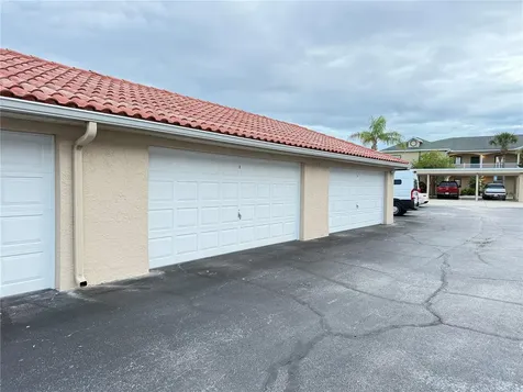 407 Bouchelle Drive New Smyrna Beach FL 32169