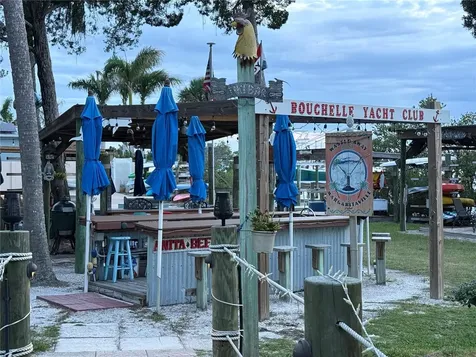407 Bouchelle Drive New Smyrna Beach FL 32169