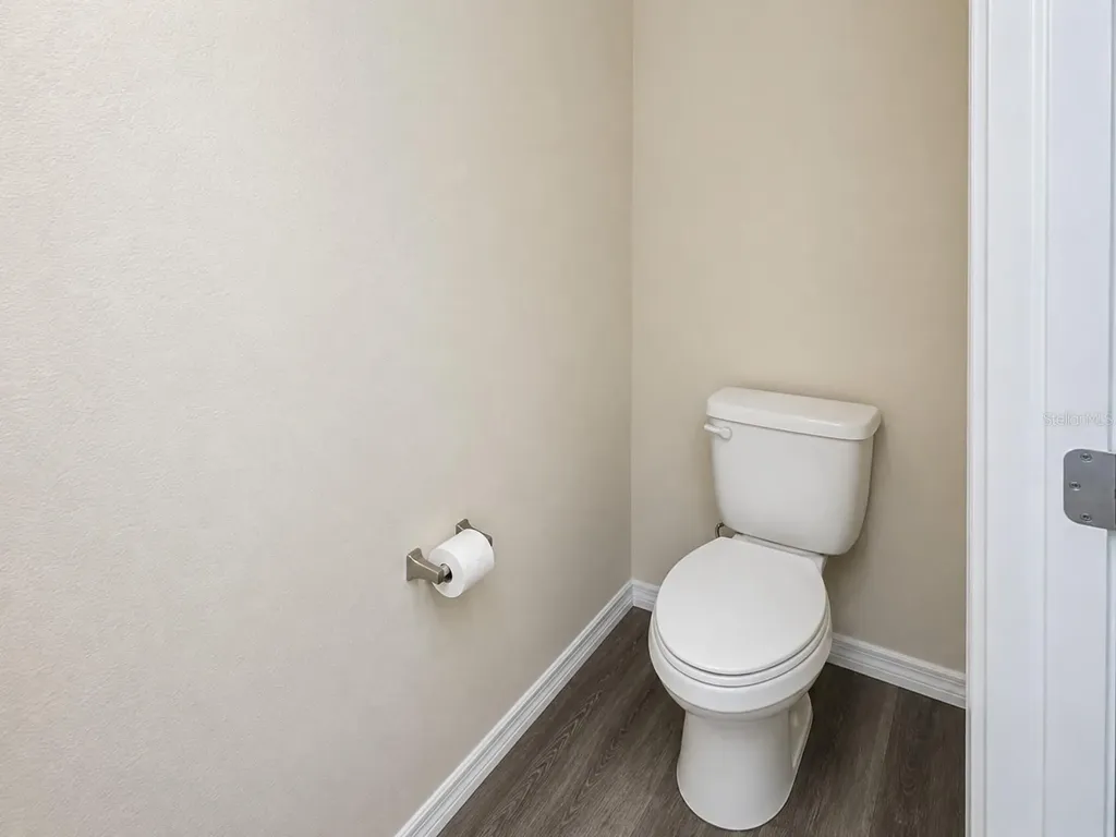 4347 Cambio Gardens Court Tampa FL 33610