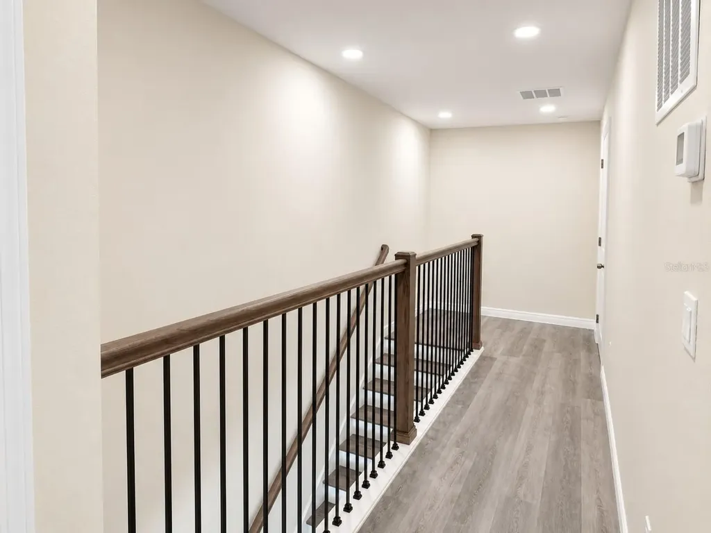 4347 Cambio Gardens Court Tampa FL 33610