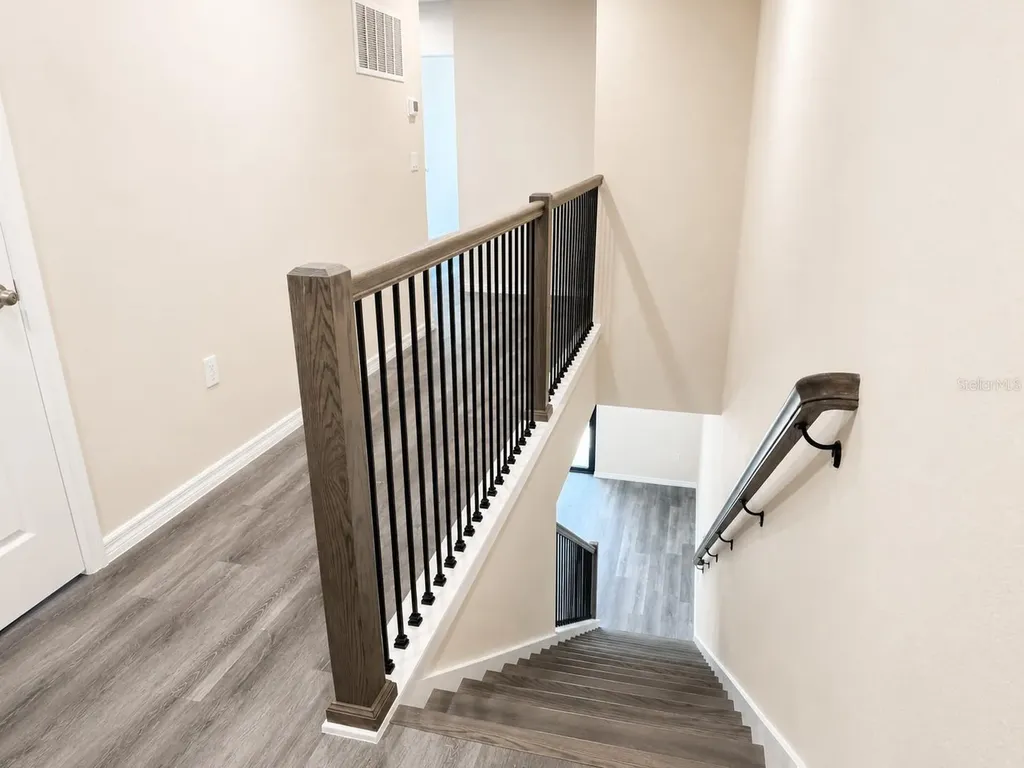 4347 Cambio Gardens Court Tampa FL 33610