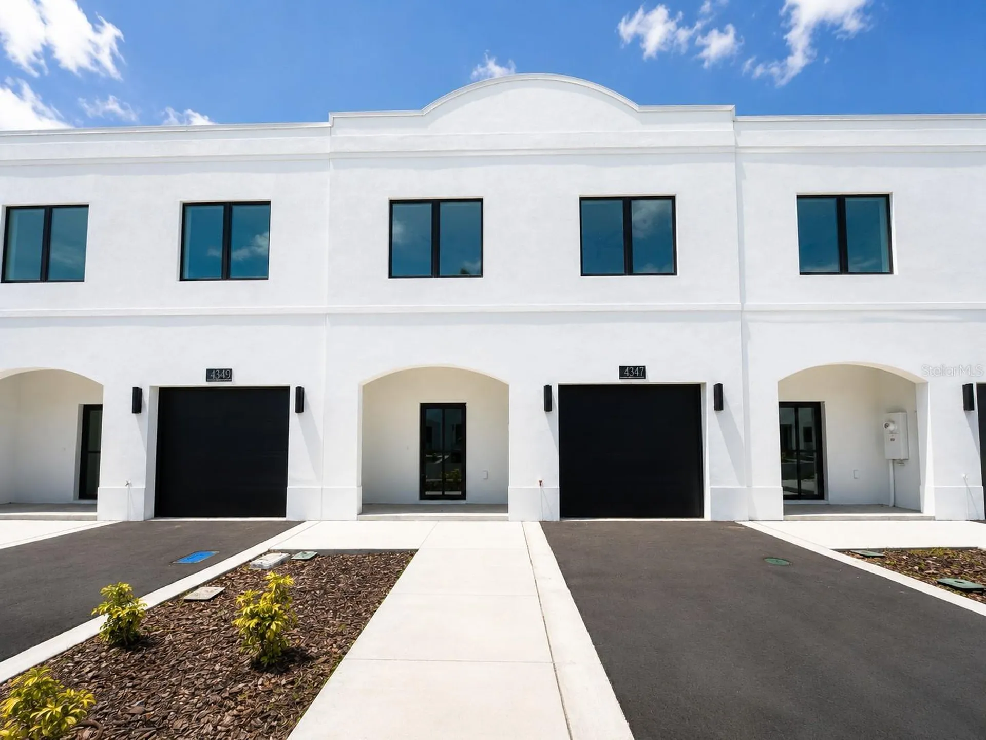 4347 Cambio Gardens Court Tampa FL 33610