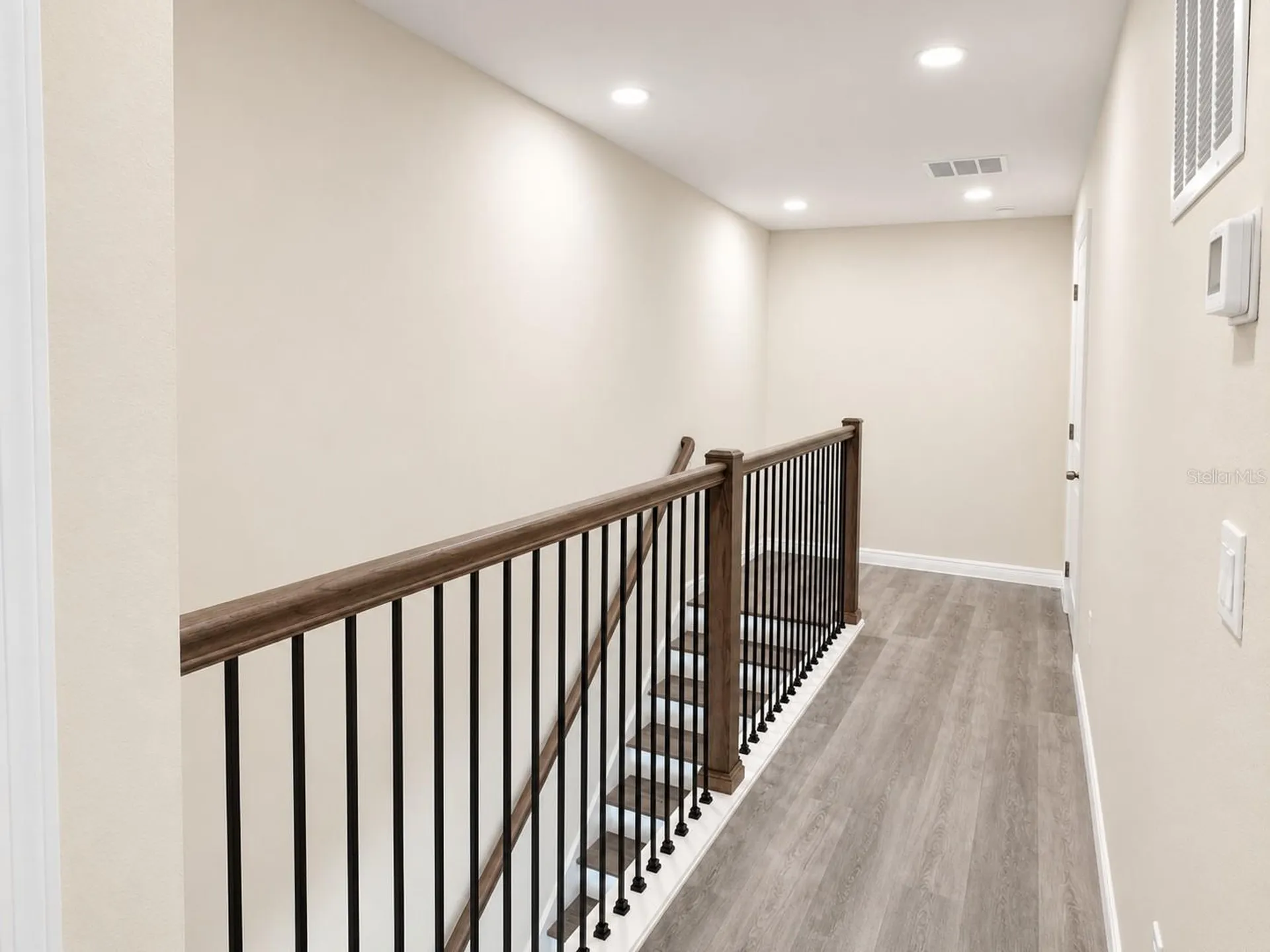 4347 Cambio Gardens Court Tampa FL 33610