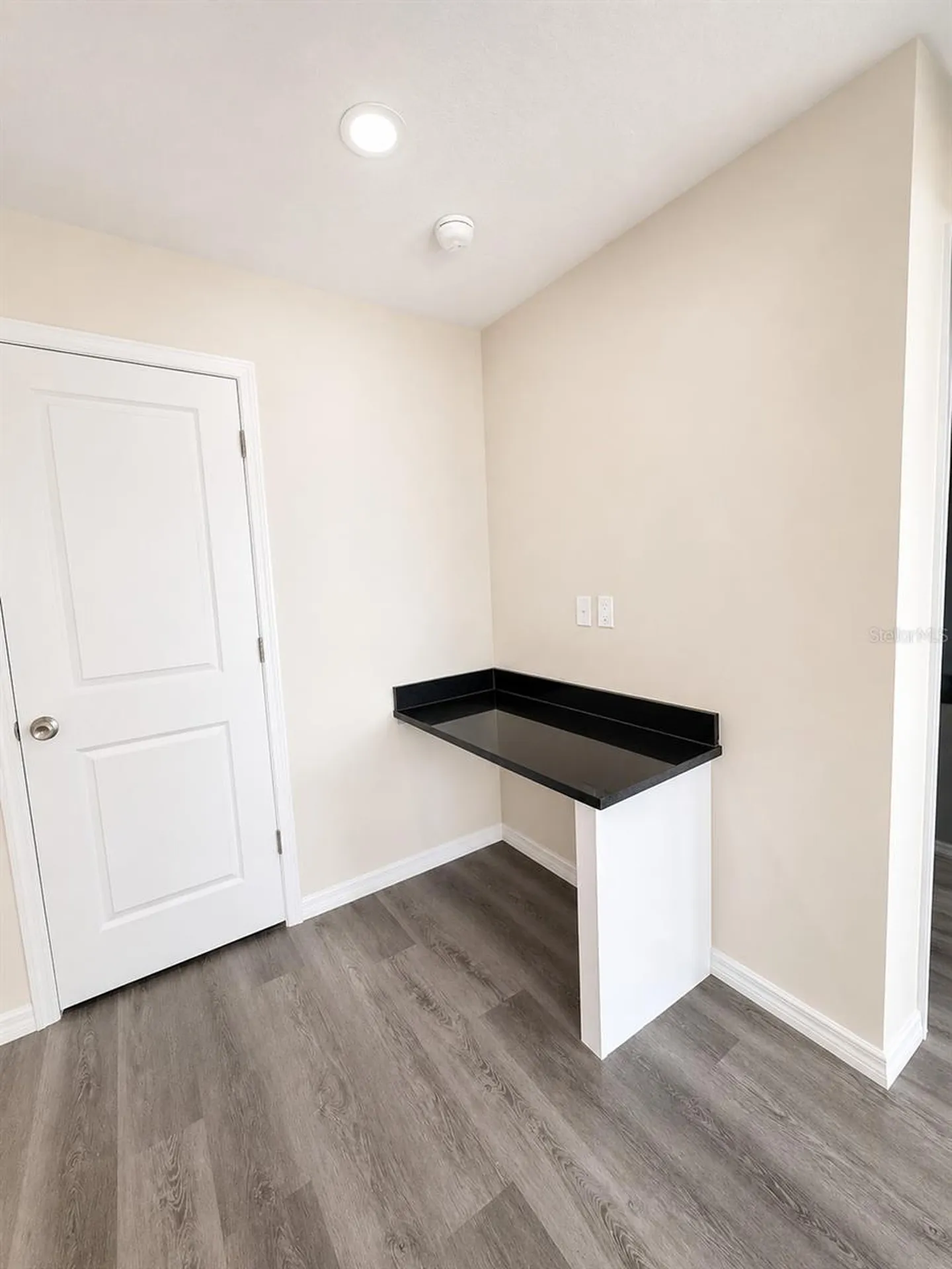 4347 Cambio Gardens Court Tampa FL 33610