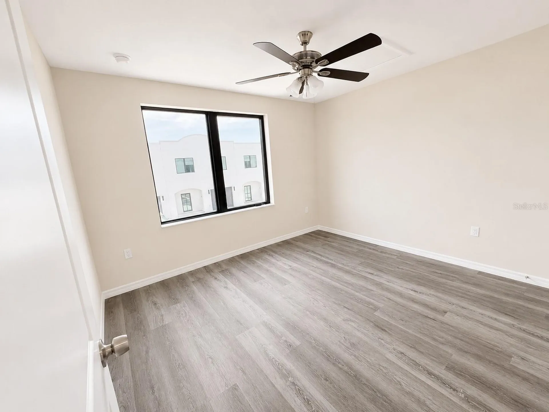 4347 Cambio Gardens Court Tampa FL 33610