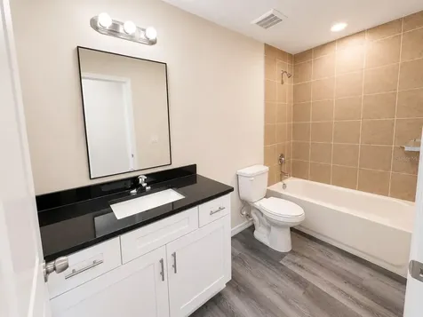 4347 Cambio Gardens Court Tampa FL 33610