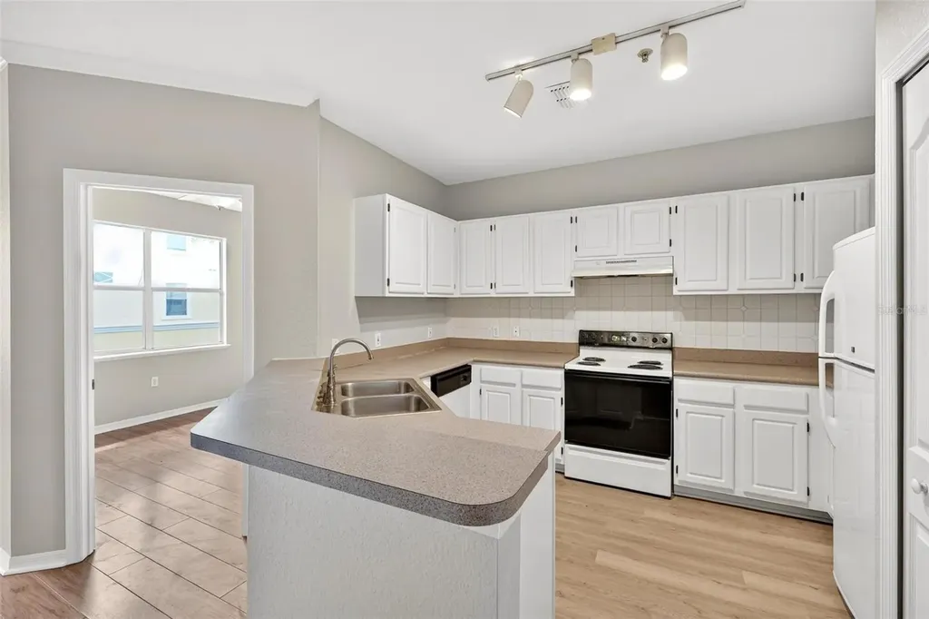 2847 Shadow View Circle Maitland FL 32751