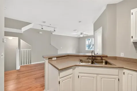 2847 Shadow View Circle Maitland FL 32751