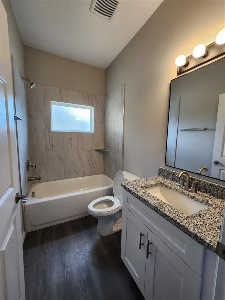 5024 Finders Court Tampa FL 33617