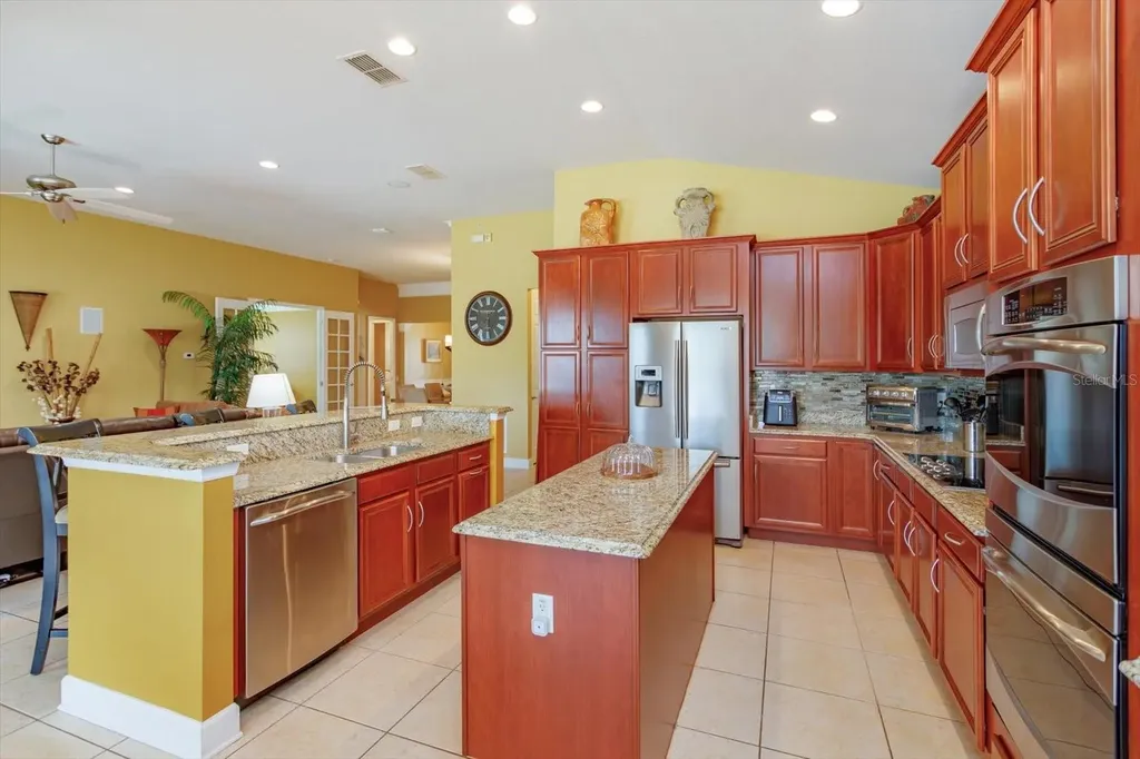 2759 Maria Isabel Avenue Ocoee FL 34761