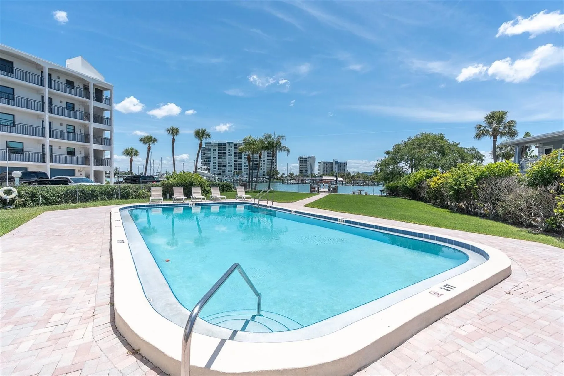 9755 Harrell Avenue Treasure Island FL 33706