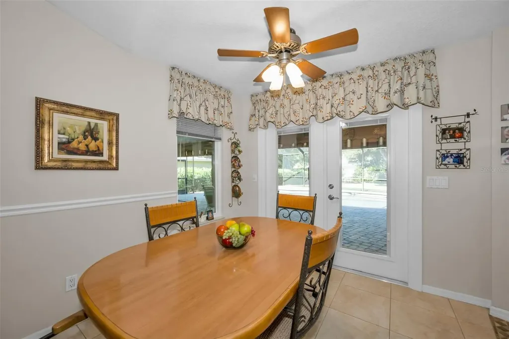 9904 Oaks Lane Seminole FL 33772