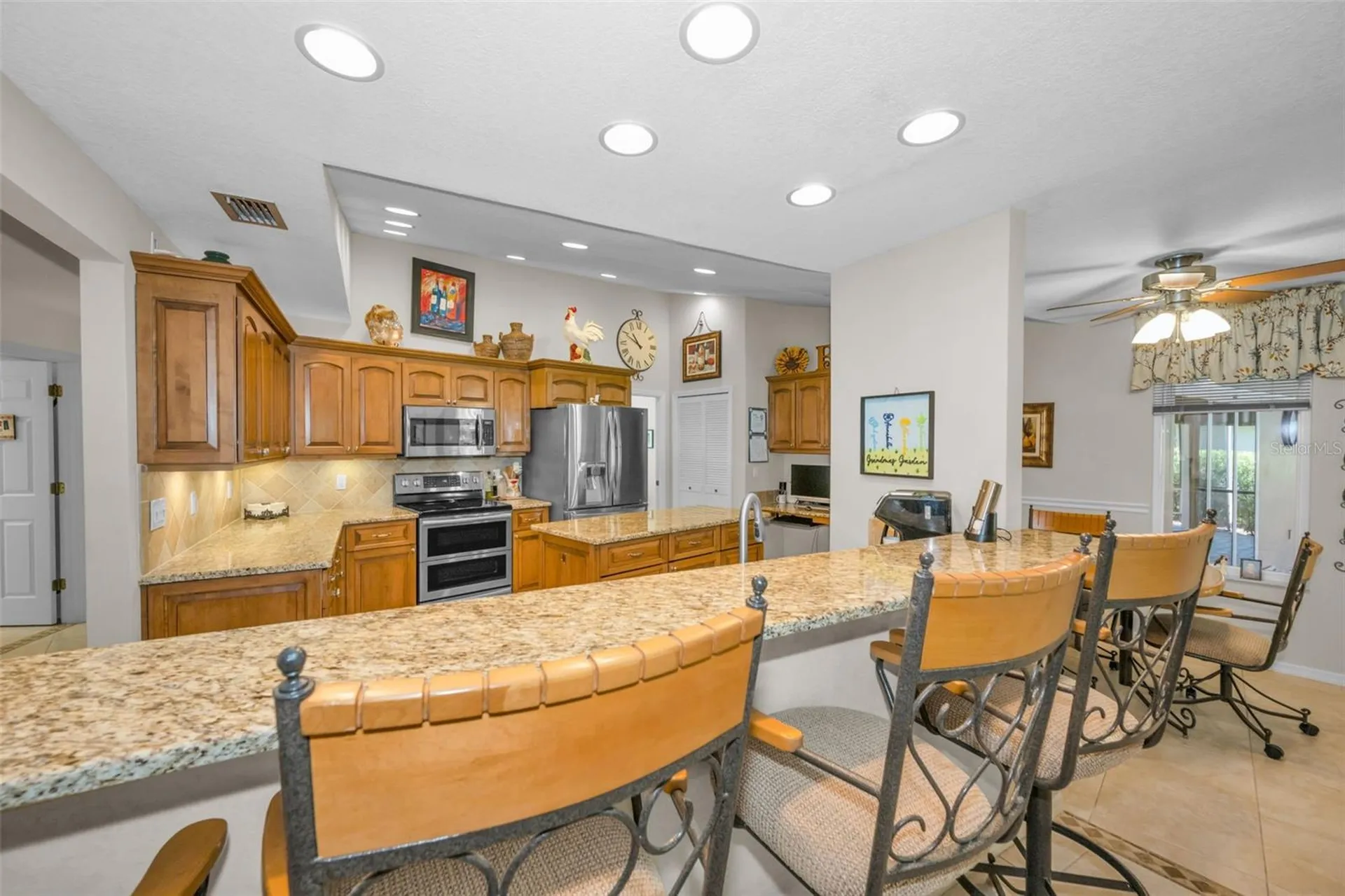 9904 Oaks Lane Seminole FL 33772