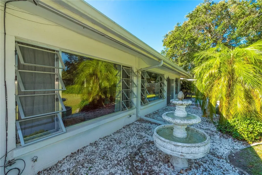 2521 Webber Street Sarasota FL 34239