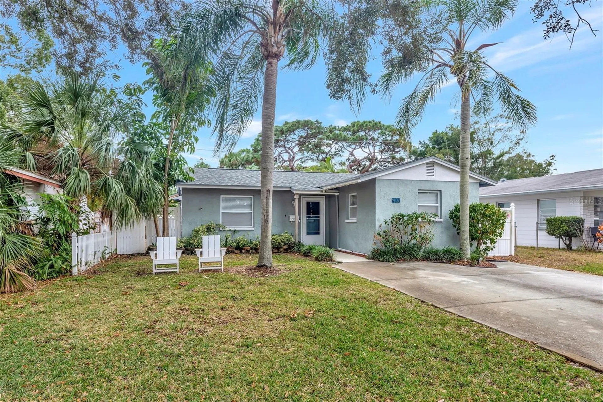 4136 13th Avenue N St Petersburg FL 33713