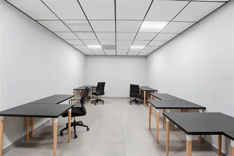 501 Centro Altamira, Calle Perseo San Juan PR 00922