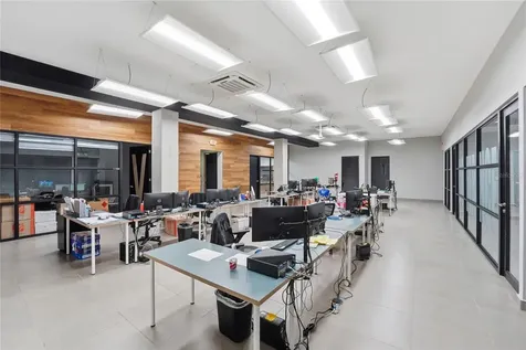 501 Centro Altamira, Calle Perseo San Juan PR 00922