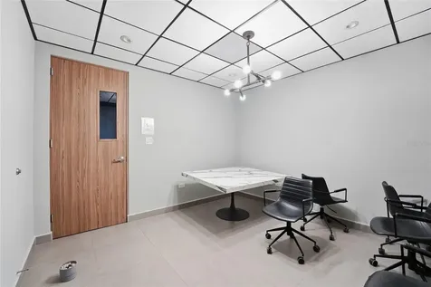 501 Centro Altamira, Calle Perseo San Juan PR 00922