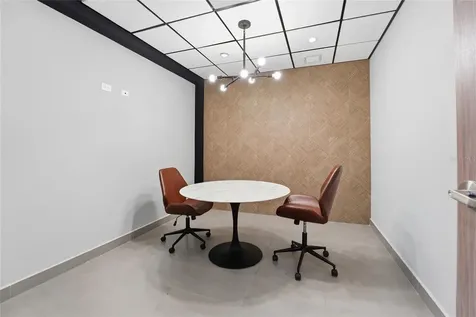 501 Centro Altamira, Calle Perseo San Juan PR 00922
