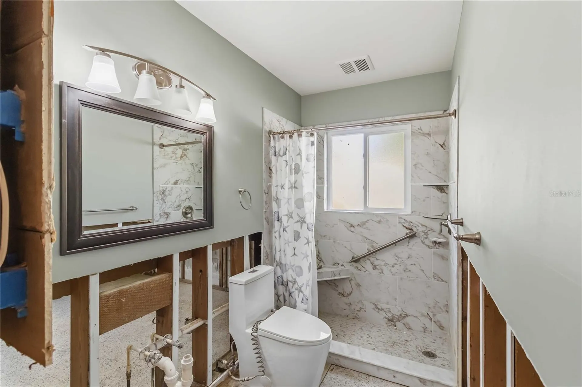 617 Calle De Peru Sarasota FL 34242