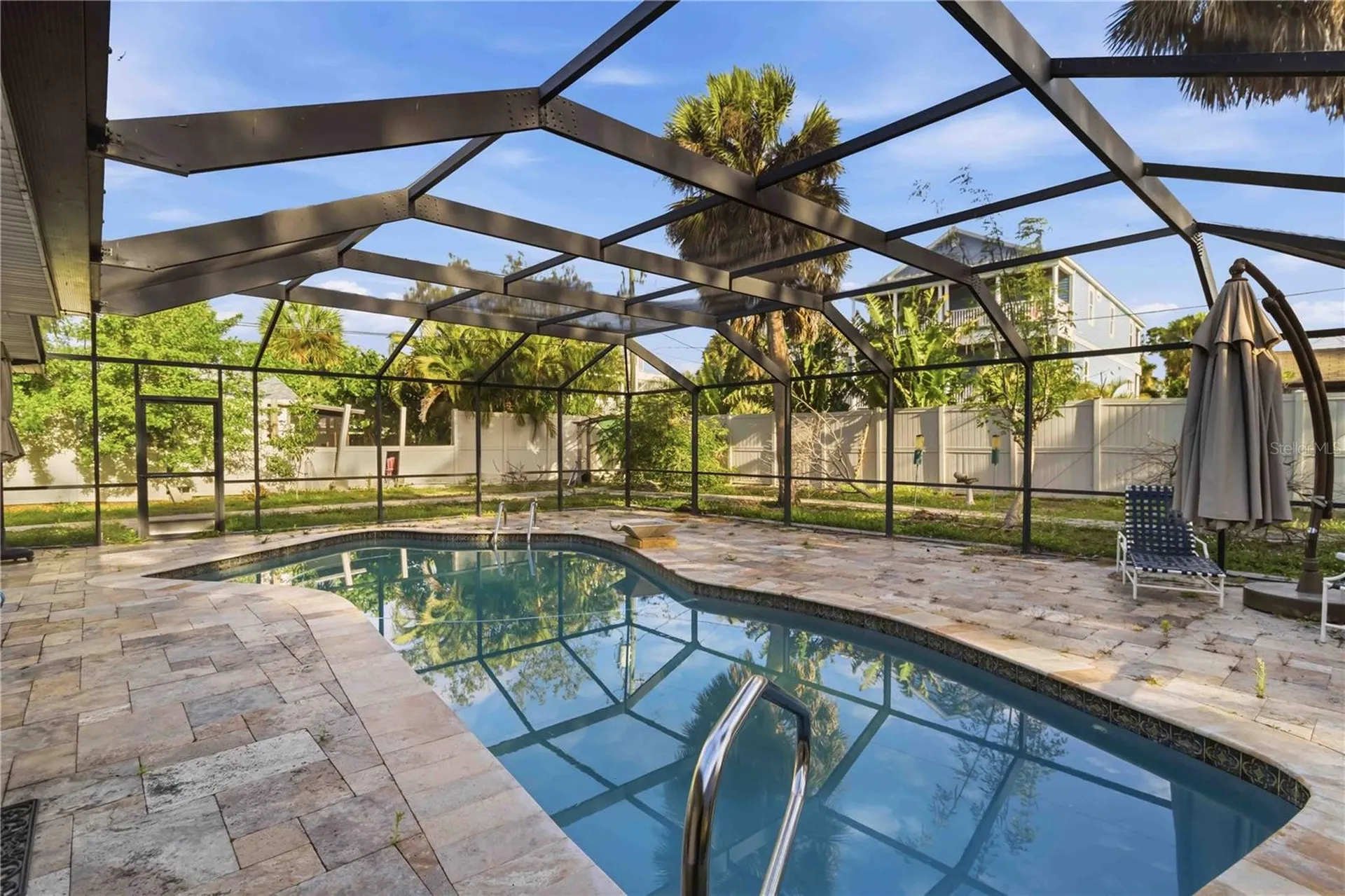 617 Calle De Peru Sarasota FL 34242