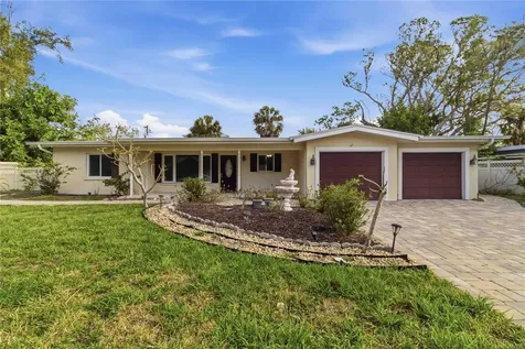 617 Calle De Peru Sarasota FL 34242