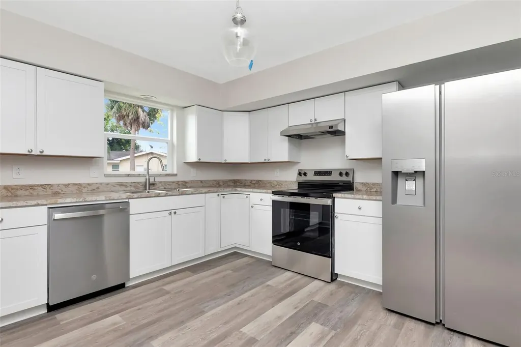 1100 58th Avenue S St Petersburg FL 33705