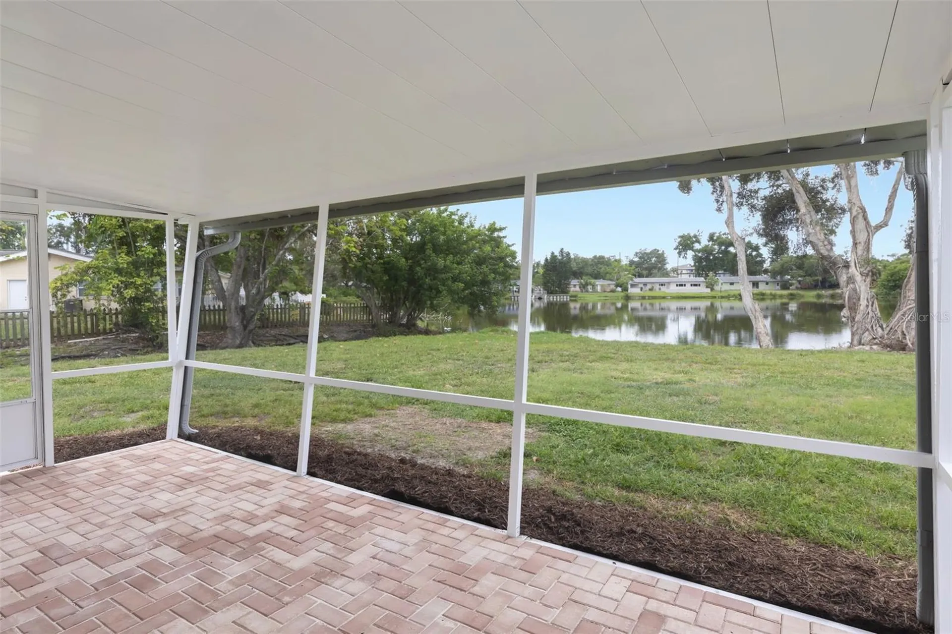 1100 58th Avenue S St Petersburg FL 33705