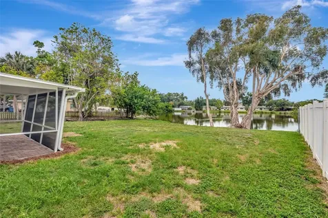1100 58th Avenue S St Petersburg FL 33705