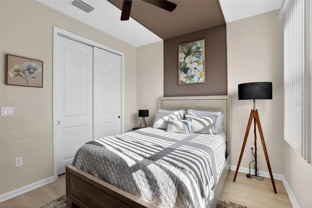 1599 Bellagio Loop Tavares FL 32778