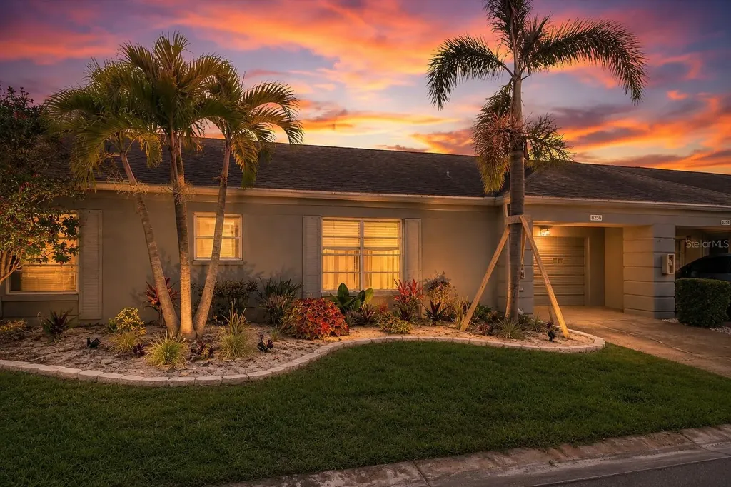 8236 Brentwood Road Seminole FL 33777