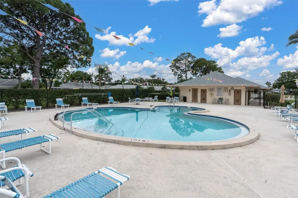 8236 Brentwood Road Seminole FL 33777
