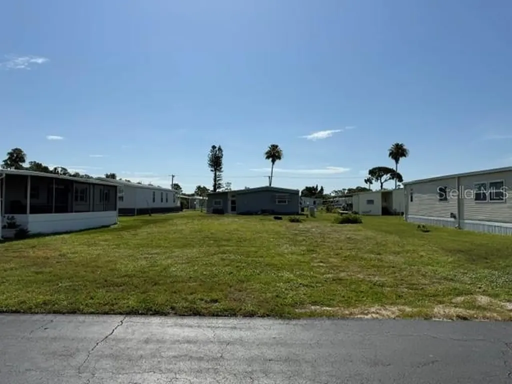 207 La Rosas North Port FL 34287