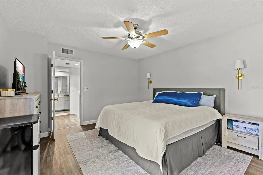 2763 5th Court Palm Harbor FL 34684