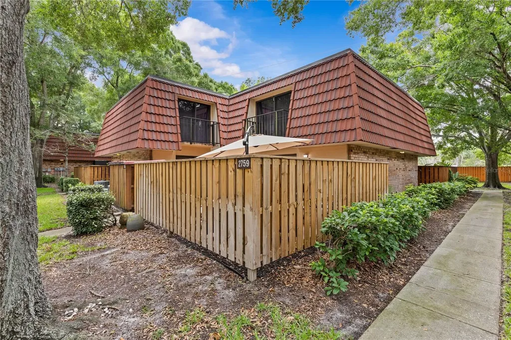 2763 5th Court Palm Harbor FL 34684
