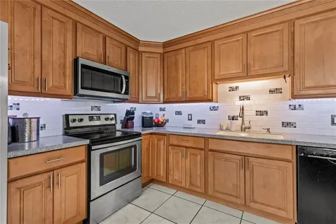 2763 5th Court Palm Harbor FL 34684