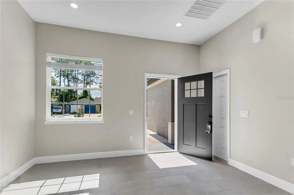 15 Wellham Lane Palm Coast FL 32164