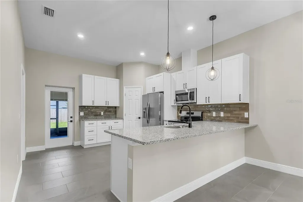 15 Wellham Lane Palm Coast FL 32164