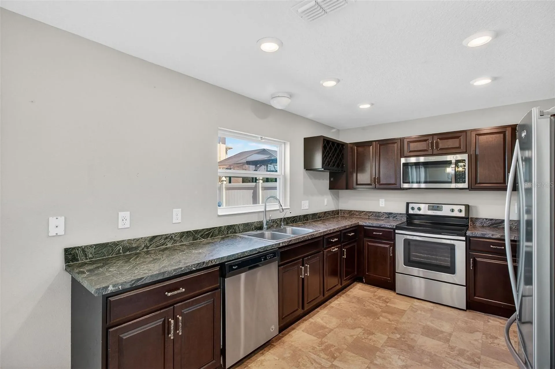 10405 Laguna Plains Drive Riverview FL 33578